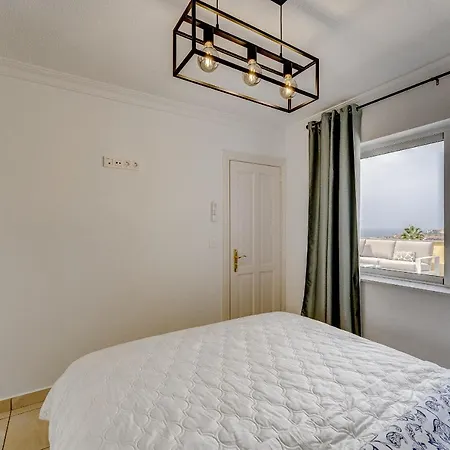 Ramada Apartmán