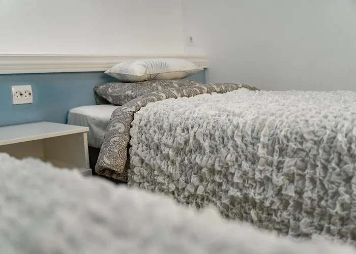 Ramada 公寓 阿德耶